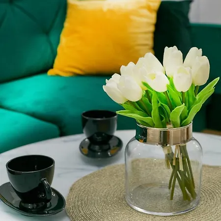 Stara Praga Vistula By Bookinghost