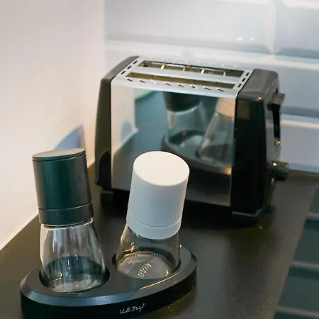 Stara Praga Vistula By Bookinghost * Warsaw